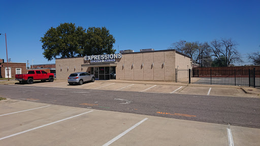 Beauty Salon «Expressions Beauty Salon», reviews and photos, 800 E Abram St, Arlington, TX 76010, USA