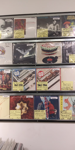 Record Store «Reckless Records», reviews and photos, 3126 N Broadway St, Chicago, IL 60657, USA