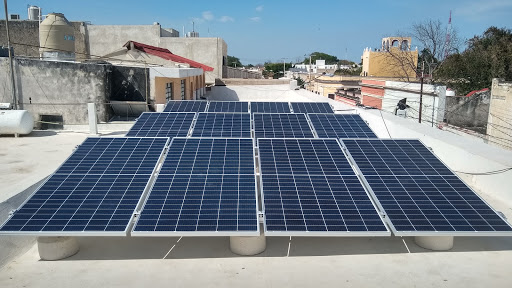Planta de energía fotovoltaica solar Mérida