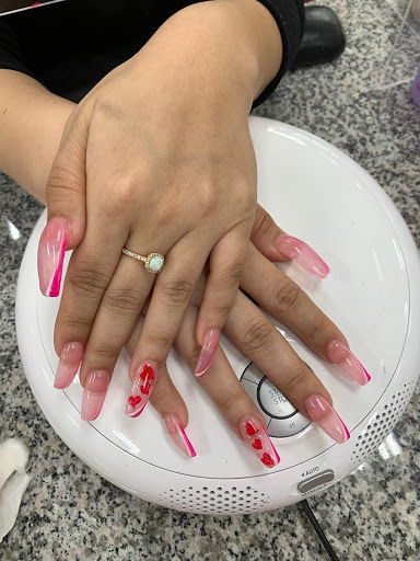 Beauty Salon «Vivian hair & nails beauty salon», reviews and photos, 31069 Mission Blvd, Hayward, CA 94544, USA