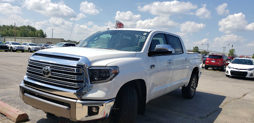 Toyota Dealer «Quality Toyota», reviews and photos, 2101 W Main St, Independence, KS 67301, USA