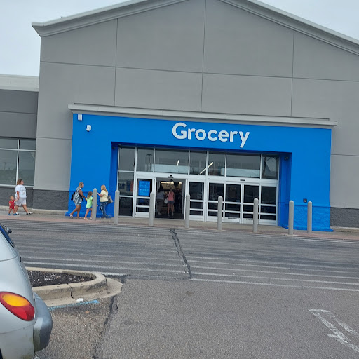 Department Store «Walmart Supercenter», reviews and photos, 2687 N Memorial Dr, Lancaster, OH 43130, USA