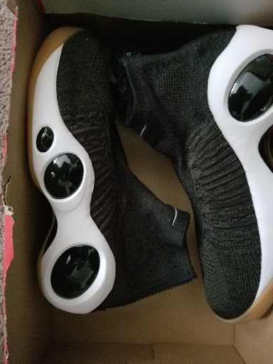 Sporting Goods Store «Nike Factory Store», reviews and photos, 4600 Shelbyville Rd #615, Louisville, KY 40207, USA