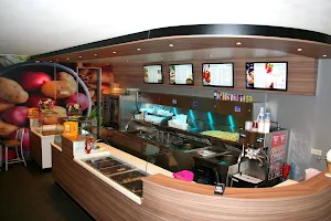 Cafetaria Amber image