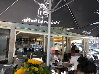 Riphahn Café & Restaurant