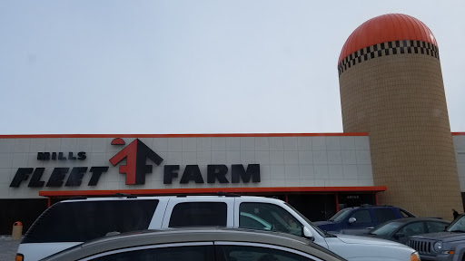 Department Store «Mills Fleet Farm», reviews and photos, 8400 Lakeland Ave N, Brooklyn Park, MN 55445, USA
