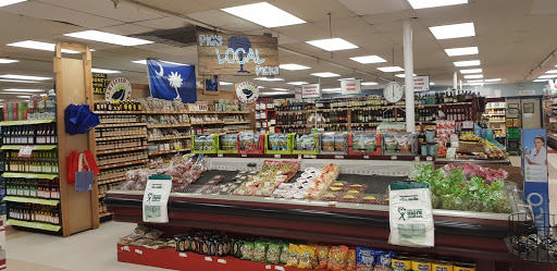 Grocery Store «Piggly Wiggly Hilton Head», reviews and photos, 1 N Forest Beach Dr, Hilton Head Island, SC 29928, USA