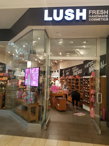 Cosmetics Store «Lush Cosmetics», reviews and photos, 429 Stanton Christiana Rd, Newark, DE 19702, USA