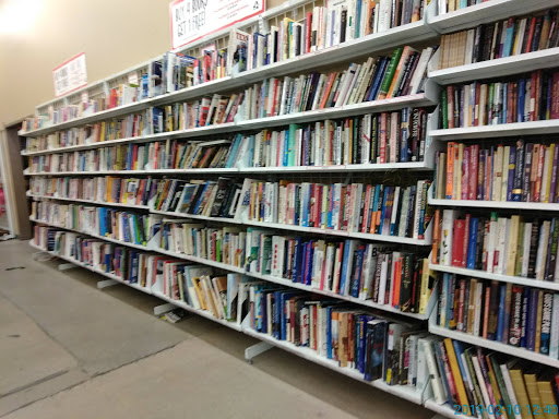 Thrift Store «Savers», reviews and photos, 230 W Virginia St #50, Crystal Lake, IL 60014, USA