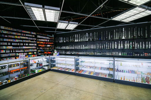 Tobacco Shop «House of Hukas Riverton Smoke Shop», reviews and photos, 3818 13400 S, Riverton, UT 84065, USA