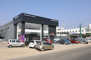 NEXA (Mandovi Motors, Bengaluru,Yelahanka) image