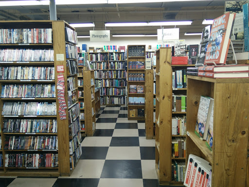 Book Store «Half Price Books», reviews and photos, 15600 NE 8th St, Bellevue, WA 98008, USA