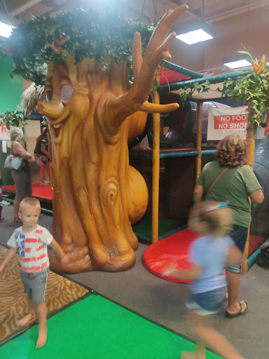 Amusement Center «The Jungle Party House», reviews and photos, 1050 Shaw Ave, Clovis, CA 93612, USA