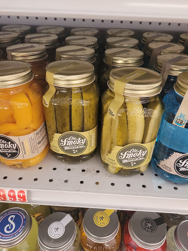 Liquor Store «Parkway Liquor Store», reviews and photos, 288 Parkway, Gatlinburg, TN 37738, USA