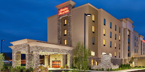 Hampton Inn & Suites Williamsport-Faxon Exit