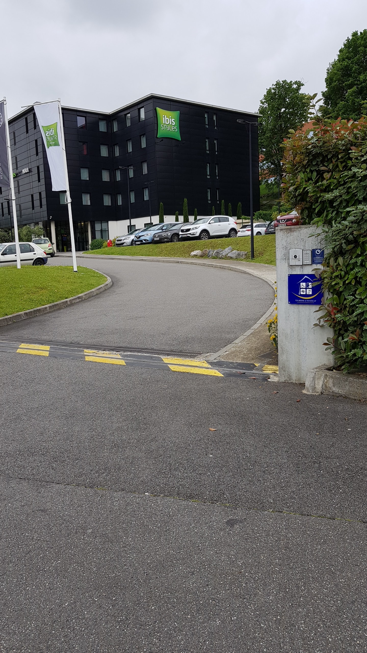 Photo n° 2 de l'avis de jean.a fait le 20/05/2018 à 16:45