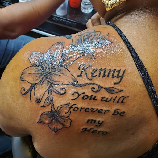 Tattoo Shop «Island City Tattoos», reviews and photos, 4005 W Belvedere Ave, Baltimore, MD 21215, USA