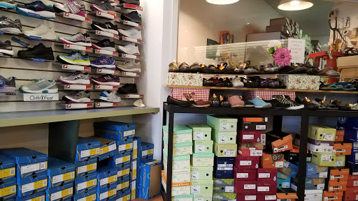 Shoe Store «Sole Perfection Shoes», reviews and photos, 4027 Tacoma Mall Blvd, Tacoma, WA 98409, USA