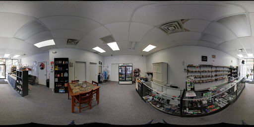 Tobacco Shop «Rollin EZ Tobacco», reviews and photos, 10 Racetrack Rd NW, Fort Walton Beach, FL 32547, USA