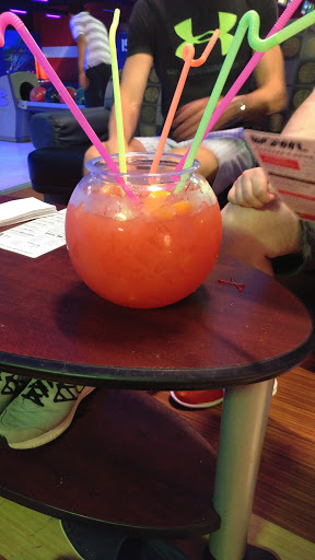 Bowling Alley «Brunswick Zone XL Brooklyn Park», reviews and photos, 7545 Brooklyn Blvd, Brooklyn Park, MN 55443, USA