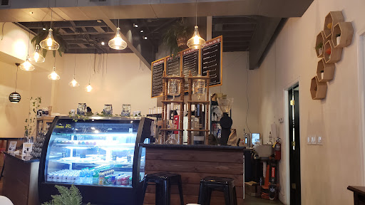 Coffee Shop «Waterbean Coffee», reviews and photos, 616 N Tryon St, Charlotte, NC 28202, USA