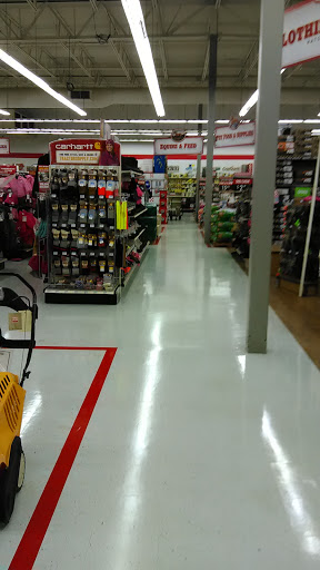 Home Improvement Store «Tractor Supply Co.», reviews and photos, 16907 E Hwy 13, Prior Lake, MN 55372, USA