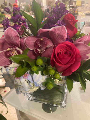 Florist «French Florist», reviews and photos, 8658 W Pico Blvd, Los Angeles, CA 90035, USA