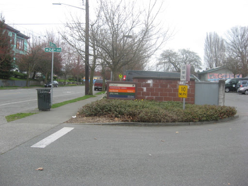 Community Center «Garfield Community Center», reviews and photos, 2323 E Cherry St, Seattle, WA 98122, USA