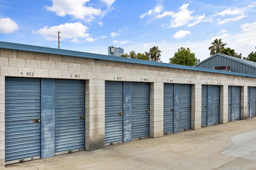 Self-Storage Facility «Tyler Mall Mini Storage», reviews and photos, 10090 Indiana Ave, Riverside, CA 92503, USA