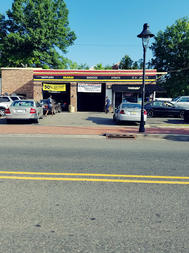 Auto Repair Shop «Meineke Car Care Center», reviews and photos, 1796 Springfield Ave, Maplewood, NJ 07040, USA