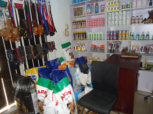 The Pinnacles Veterinary Services, 54 Alcon Rd, opposite Alcon Company clinics, Trans Amadi, Port Harcourt, Nigeria, Store, state Rivers