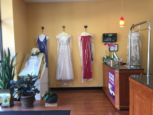 Dry Cleaner «ATC Dry Cleaners», reviews and photos, 203 Harker Pl, Annapolis, MD 21401, USA