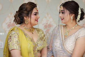 Palka Arora Makeup Artist | Salon Branch 2 | Best Makeup Artist In Ludhiana image