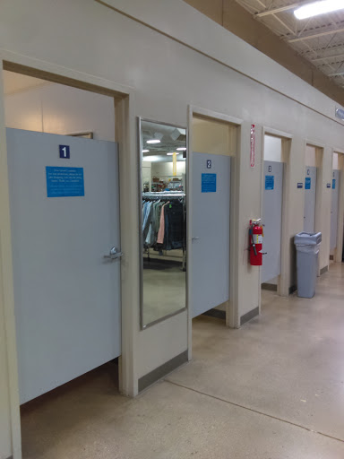 Thrift Store «Goodwill Store & Donation Center», reviews and photos, 761 S Midlothian Rd, Mundelein, IL 60060, USA