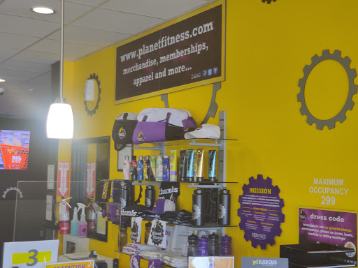 Gym «Planet Fitness», reviews and photos, 2740 Valwood Pkwy Suite 147, Farmers Branch, TX 75234, USA