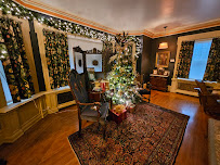 Arts & Education at the Hoyt - Photo 6 - Car repair in New Castle, PA, Youngstown