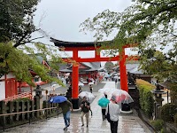 産場稲荷社(十二祠御産場)