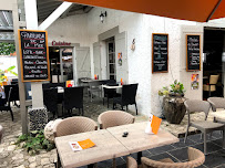 Atmosphère du Restaurant français Restaurant L’âne Culotte à Talmont-sur-Gironde - n°6