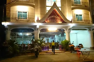 Khamfong Sihavong Hotel image