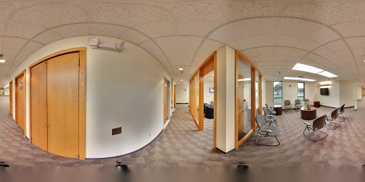 Auto Body Shop «Herb Chambers Collision Center of Braintree», reviews and photos, 75 Lundquist Dr, Braintree, MA 02184, USA