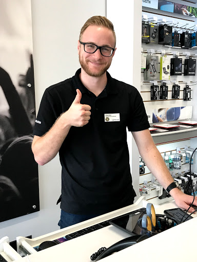 Cell Phone Store «GoWireless Verizon Authorized Retailer», reviews and photos, 2699 N Forest Ridge Blvd, Hernando, FL 34442, USA