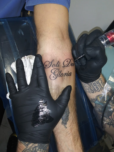 Tattoo Shop «K & M Tattooing», reviews and photos, 750 Centre St, Brockton, MA 02302, USA