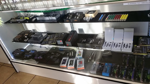 Tobacco Shop «Ryo Tobacco», reviews and photos, 4500 NE Sunset Blvd # A, Renton, WA 98059, USA