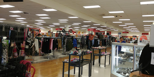 Department Store «T.J. Maxx», reviews and photos, 1125 Woodstock Rd #450, Roswell, GA 30076, USA