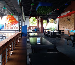 The king resto photo