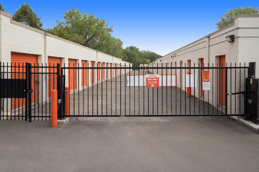Self-Storage Facility «Public Storage», reviews and photos, 8124 Lakeland Ave N, Brooklyn Park, MN 55445, USA