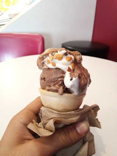 Ice Cream Shop «Carvel», reviews and photos, 2595 Woodbridge Ave, Edison, NJ 08817, USA