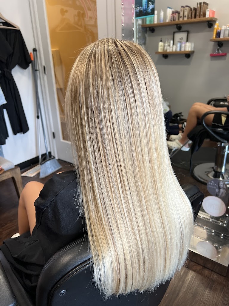 Industrial Bombshell 33477