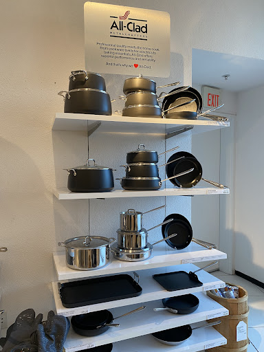 Furniture Store «Crate and Barrel», reviews and photos, 160 N Gulph Rd, King of Prussia, PA 19406, USA