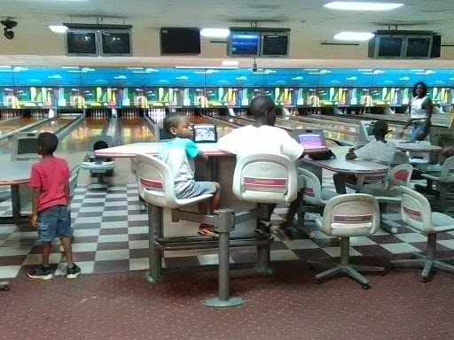 Bowling Alley «Terrace Sports», reviews and photos, 5311 E Busch Blvd, Temple Terrace, FL 33617, USA